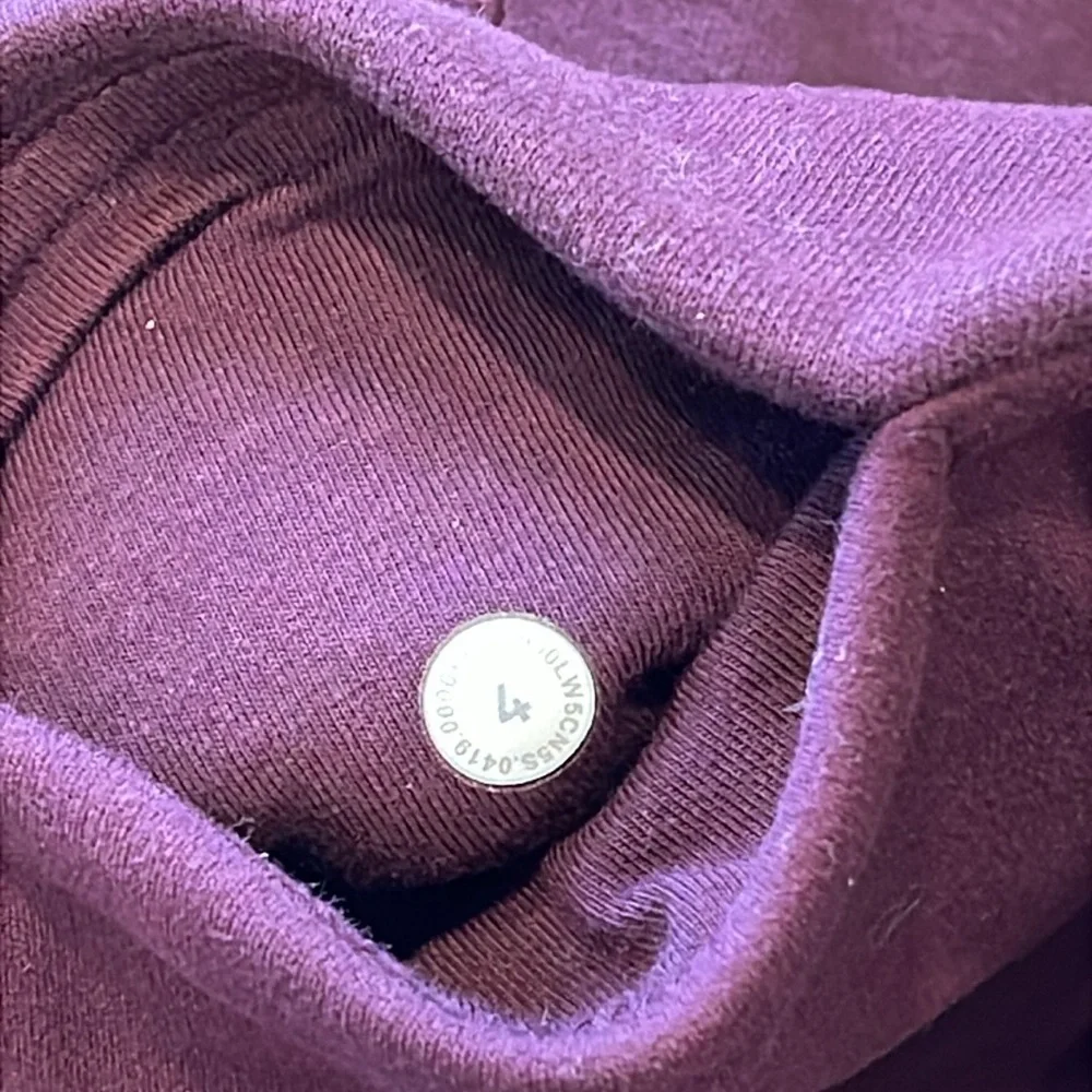 Lululemon Women’s Yoga Pants Size 4 | Activewear Leggings Gym Lounge